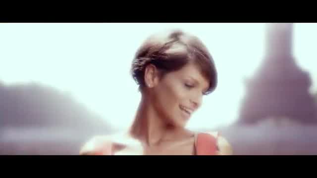 Alessandra Amoroso - Vivere a Colori