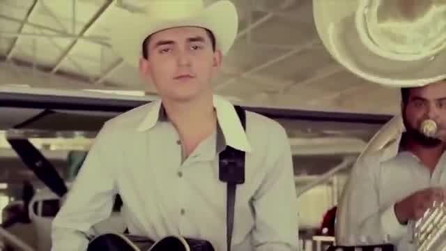 Ariel Camacho - Entre platicas y dudas