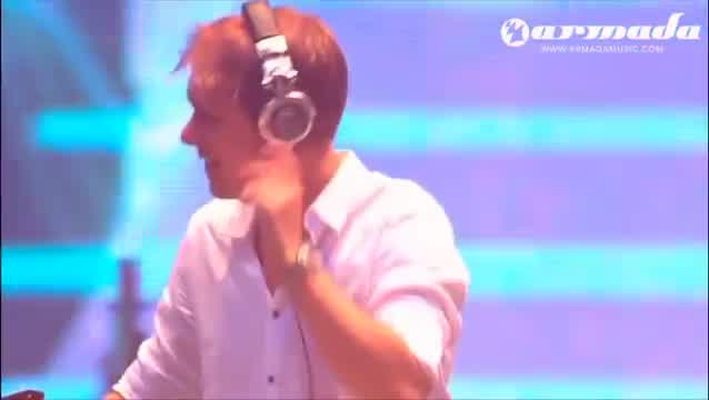 Armin van Buuren - Rush Hour