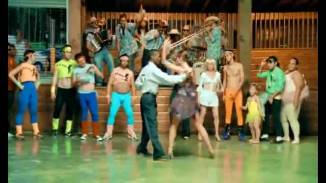 Calle 13 - Cumbia de los aburridos