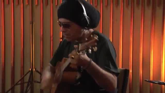 Chico Trujillo - Calientame la sopa con un hueso