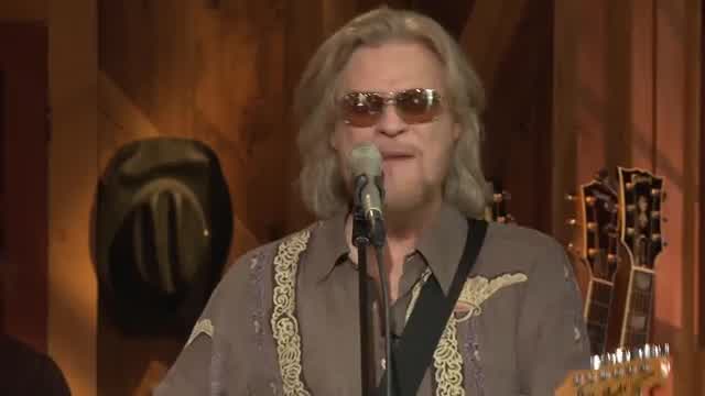 Daryl Hall - Talking to You (Is Like Talking to Myself)