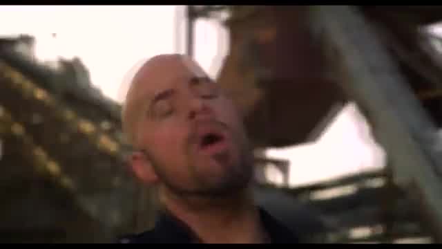 Daughtry - No Surprise