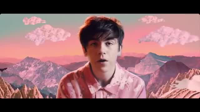 Declan McKenna - Humongous