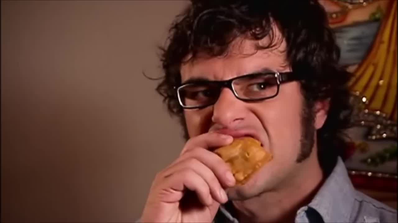 Flight of the Conchords - The Most Beautiful Girl (In the Room)