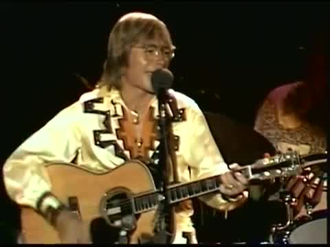 John Denver - Baby, You Look Good to Me Tonight