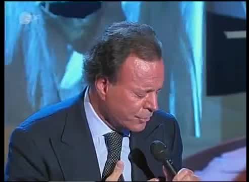 Julio Iglesias - Everybody's Talking