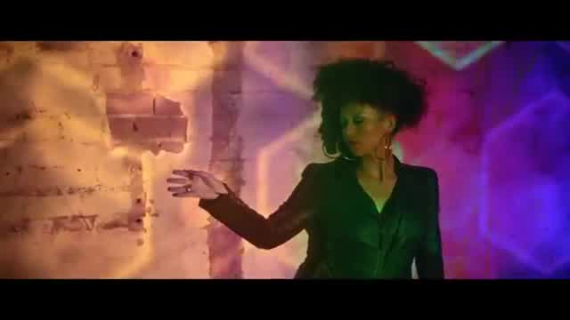 Karen Harding - Say Something