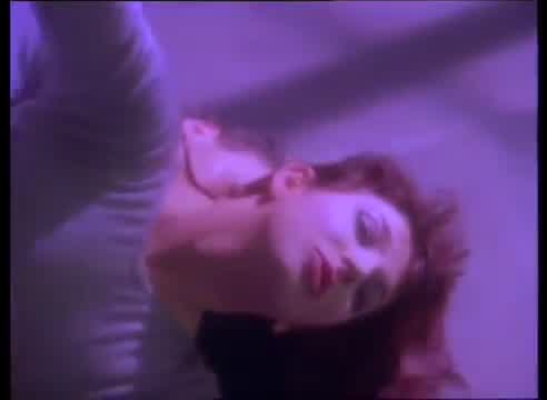 Kate Bush - Running Up That Hill