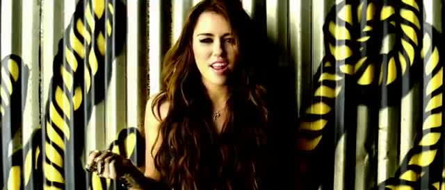 Miley Cyrus - Party in the U.S.A.
