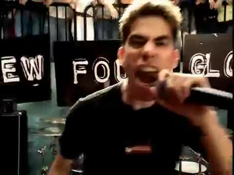 New Found Glory - My Friends Over You