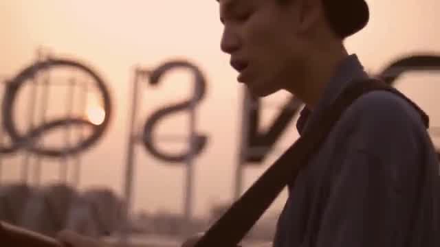 Phum Viphurit - Adore