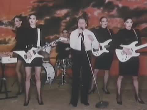 Robert Palmer - Addicted to Love