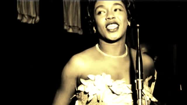 Sarah Vaughan - April in Paris