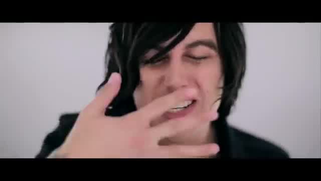 Sleeping With Sirens - Kick Me