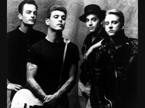 Social Distortion - Can't Hide
