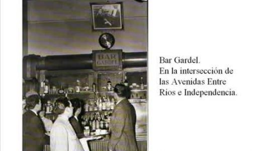 Carlos Gardel - Barrio viejo