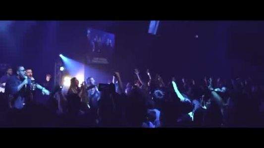 Evan Craft - Gloria a Él (Fuerza y Poder) [feat. Living Room Worship]