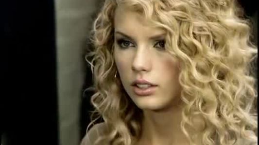 Taylor Swift - Teardrops on My Guitar